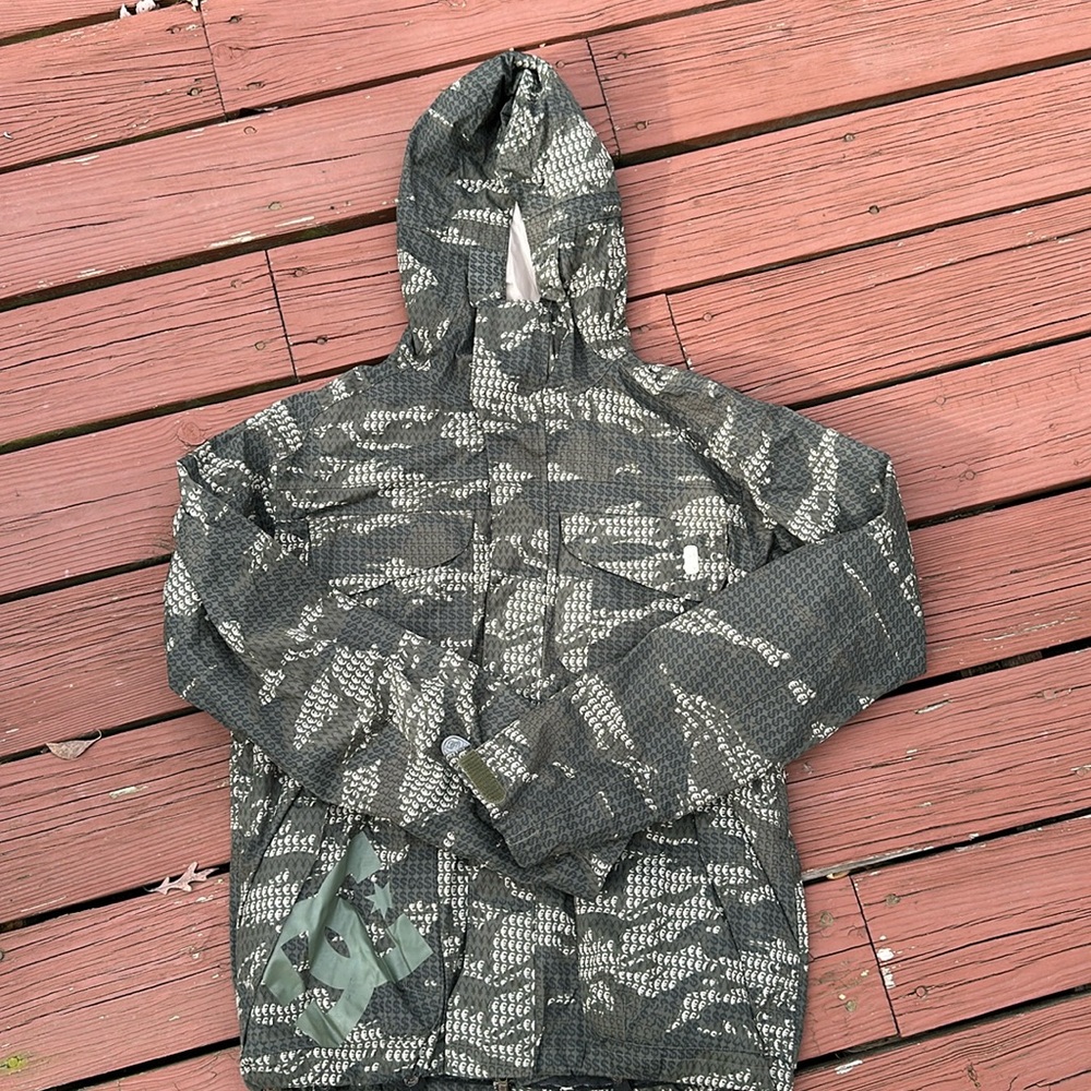 DC Men’s Snowboard Jacket Size Small